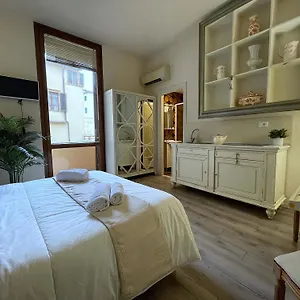  Apartamento Charming Next To The Duomo